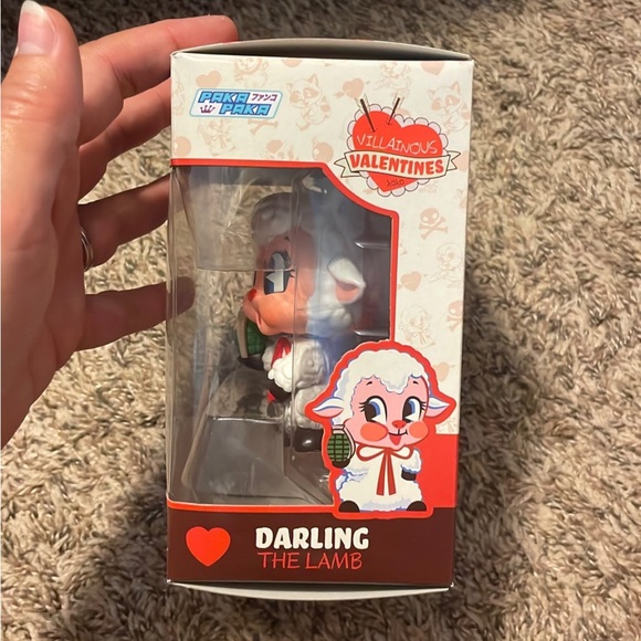 Funko Pop! Villainous Valentines - Darling the Lamb - Picture 2 of 5